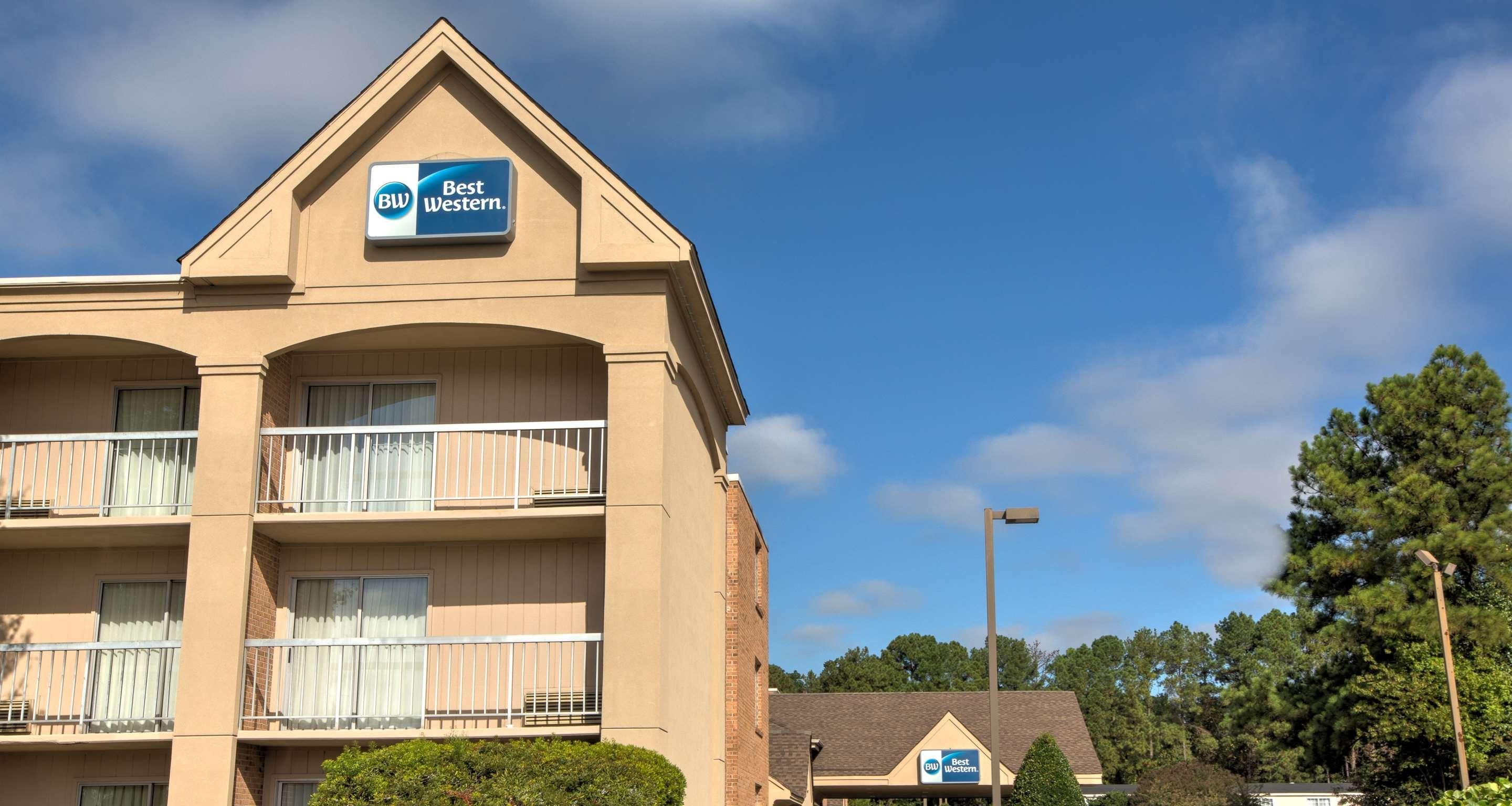 Surestay Plus Hotel By Best Western Raleigh North Downtown מראה חיצוני תמונה