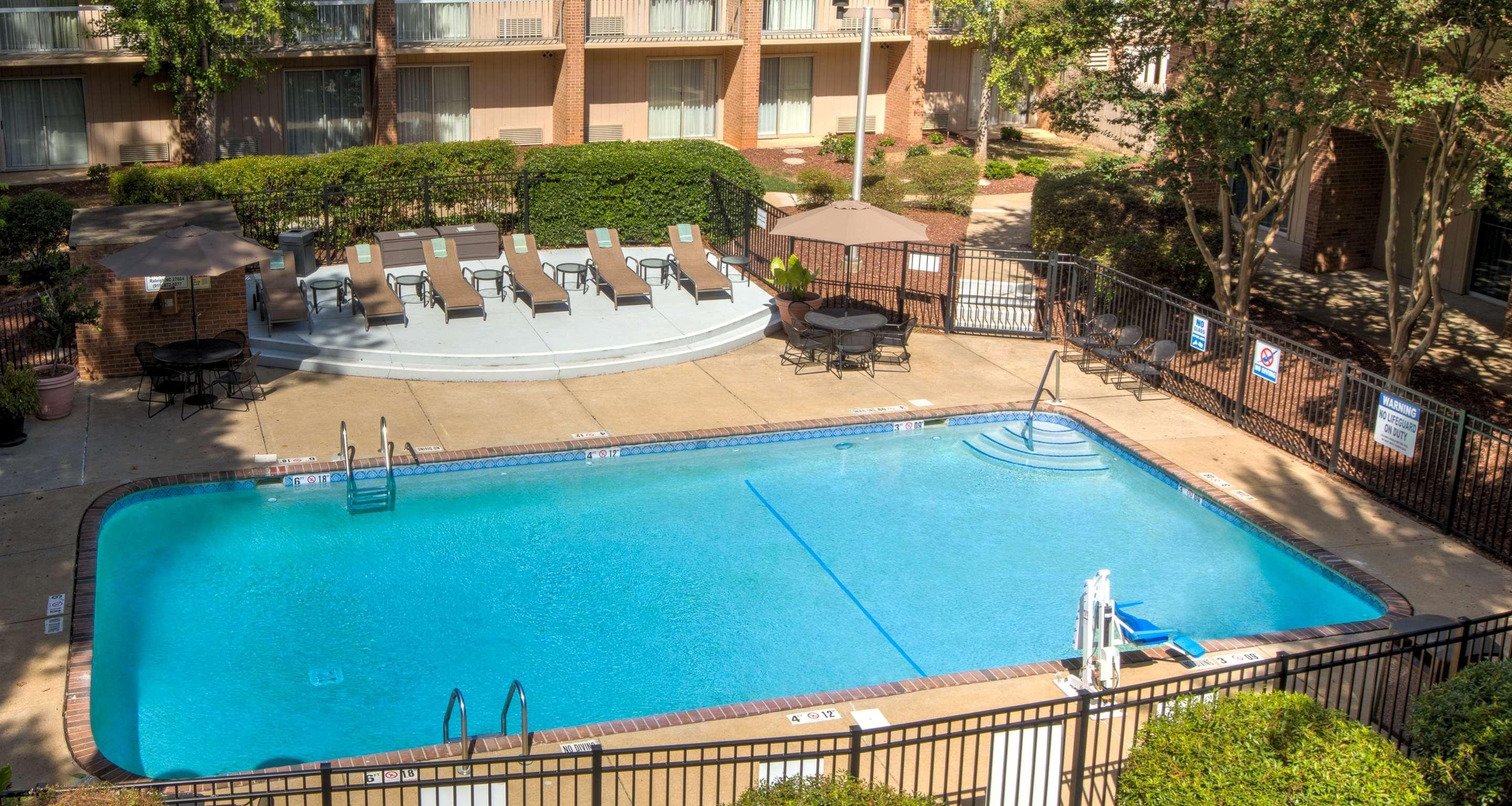 Surestay Plus Hotel By Best Western Raleigh North Downtown מראה חיצוני תמונה